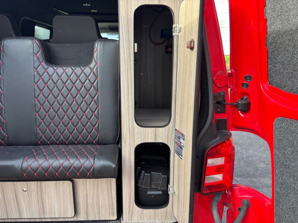 Used Volkswagen Transporter 2019 for sale - 76615645: Photo 28