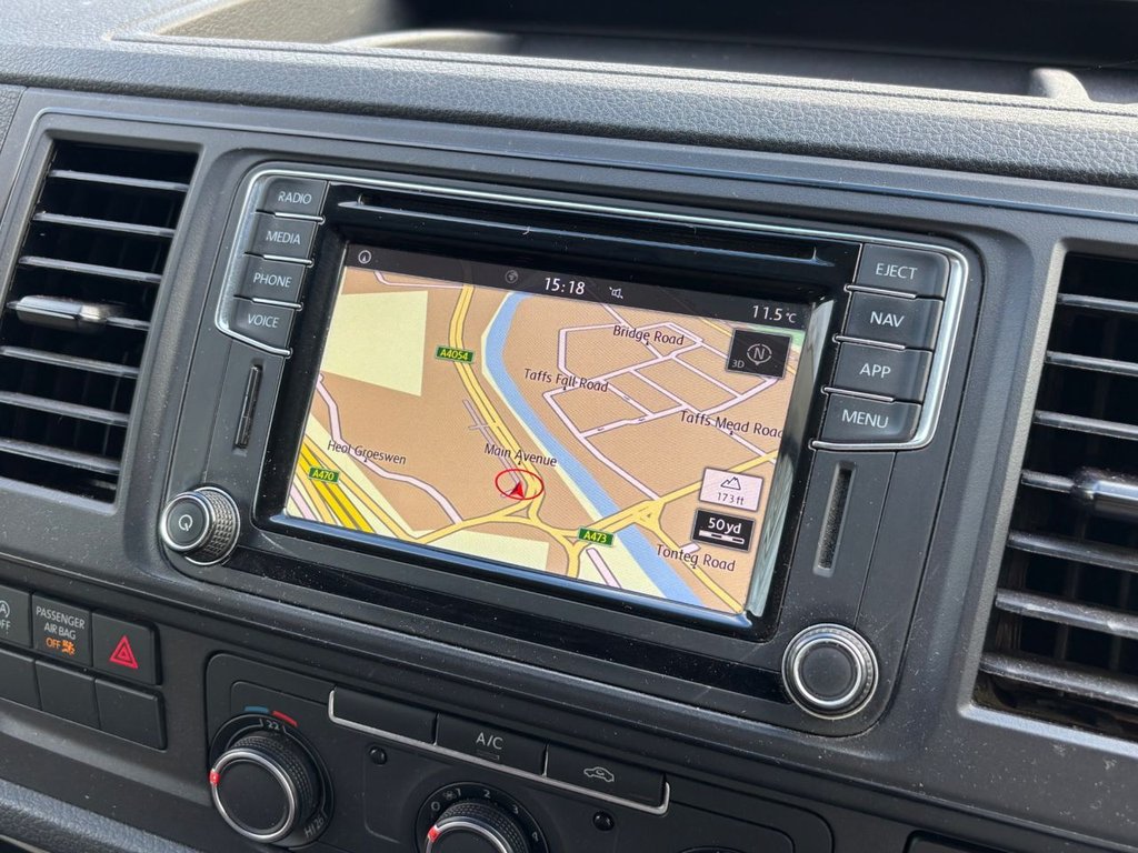 Used Volkswagen Transporter 2019 for sale - 76615645: Photo 50