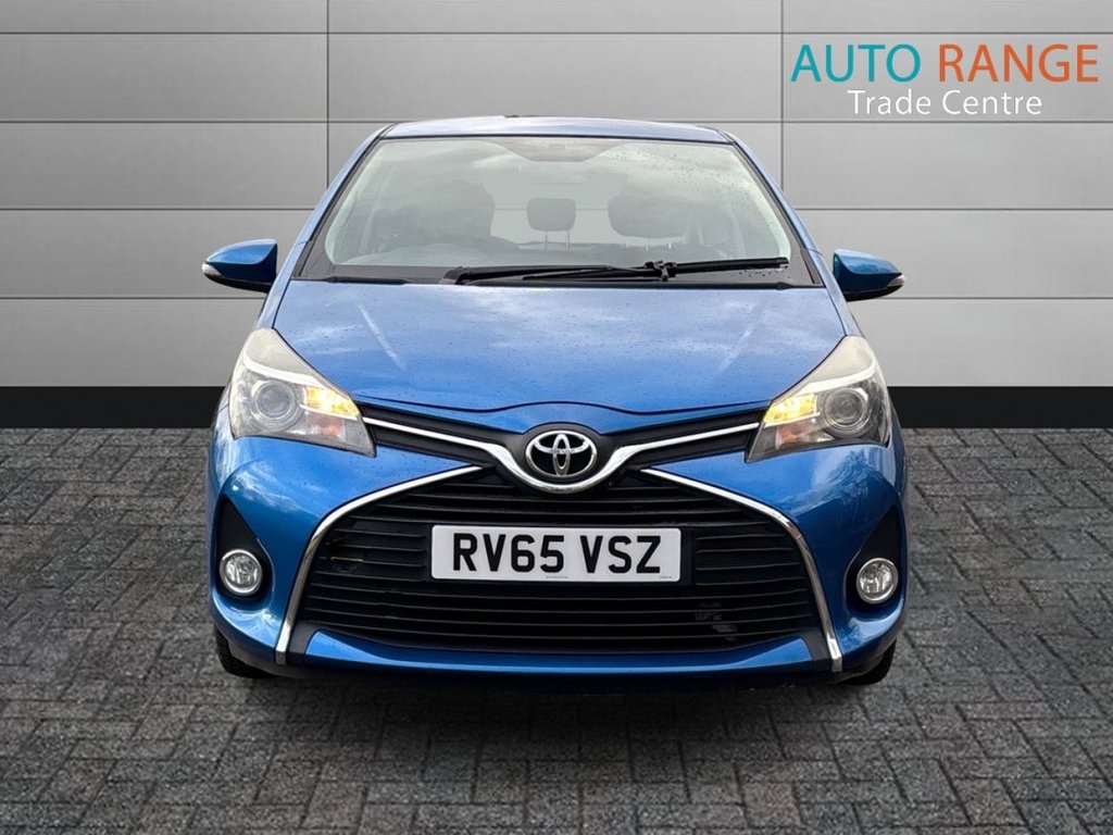 Used Toyota Yaris 2015 for sale - 77593765: Photo 2