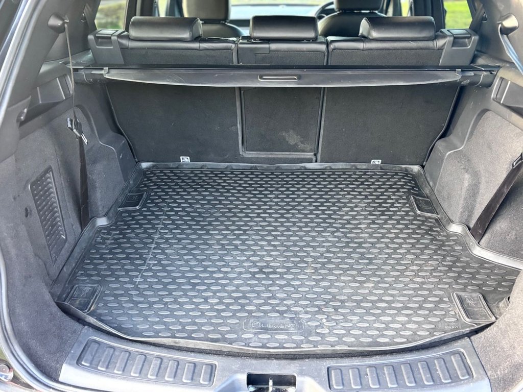 Used Land Rover Discovery Sport 2019 for sale - 77226759: Photo 36