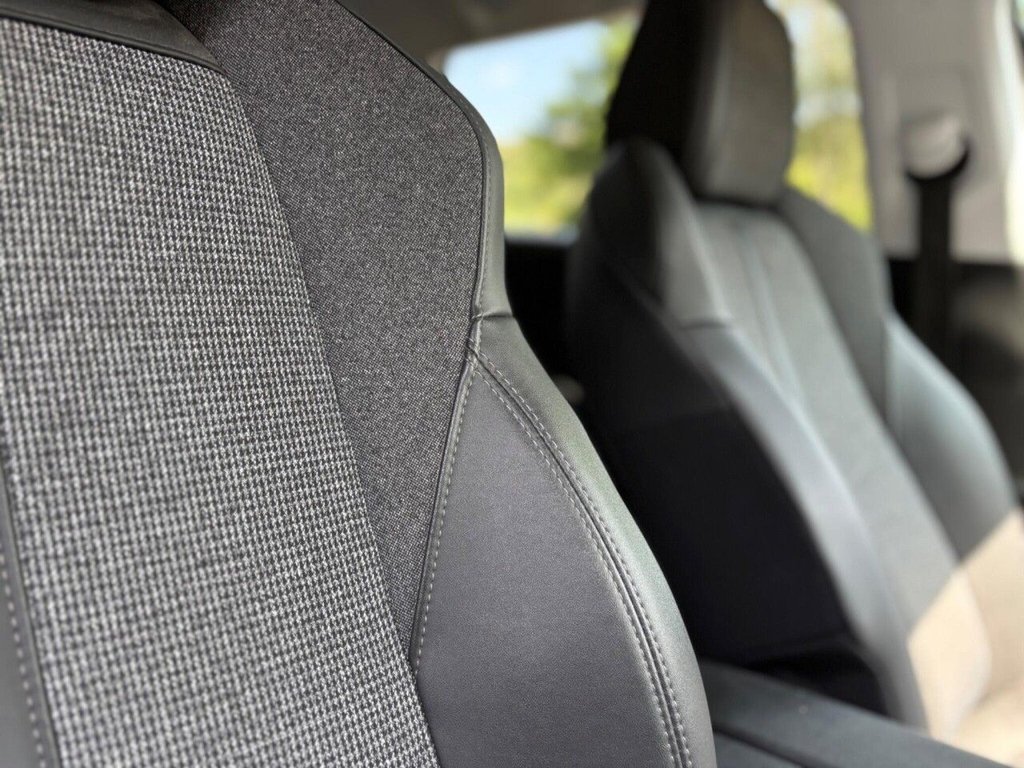 Used Peugeot 5008 2020 for sale - 76686340: Photo 32