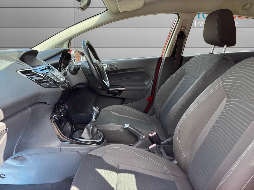 Used Ford Fiesta 2016 for sale - 76615617: Photo 11