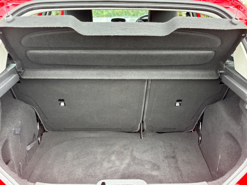 Used Ford Fiesta 2016 for sale - 76615617: Photo 31