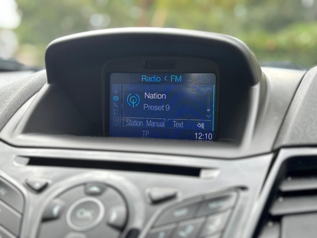 Used Ford Fiesta 2016 for sale - 76615617: Photo 38