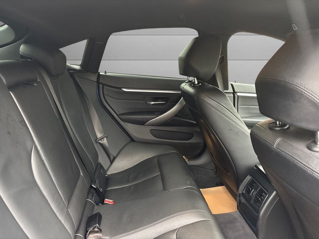 Used BMW 4 Series 2017 for sale - 76615632: Photo 14