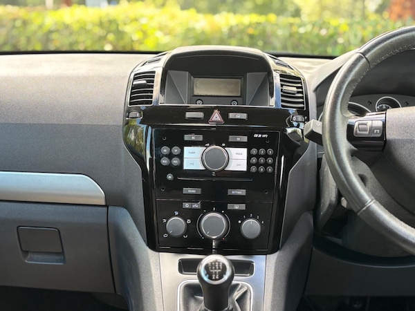 Used Vauxhall Zafira 2014 for sale - 75658782: Photo 31