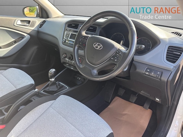 Used Hyundai i20 2015 for sale - 75342750: Photo 20