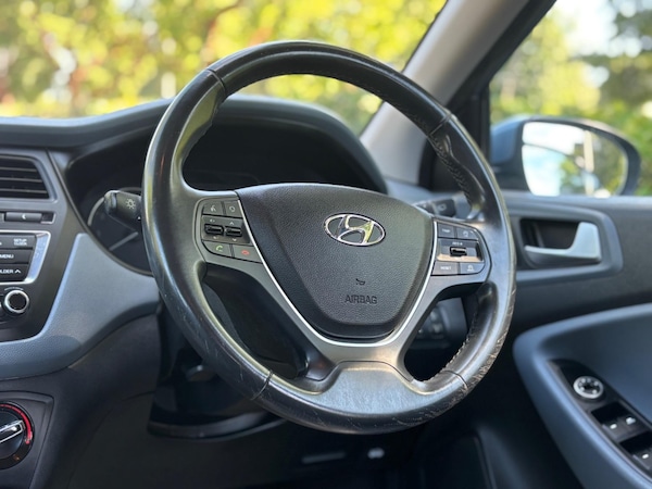 Used Hyundai i20 2015 for sale - 75342750: Photo 33