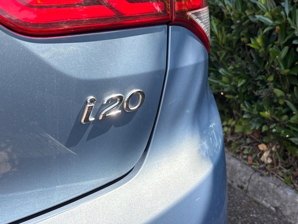 Used Hyundai i20 2015 for sale - 75342750: Photo 38