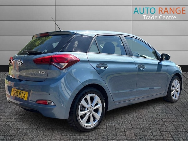 Used Hyundai i20 2015 for sale - 75342750: Photo 6