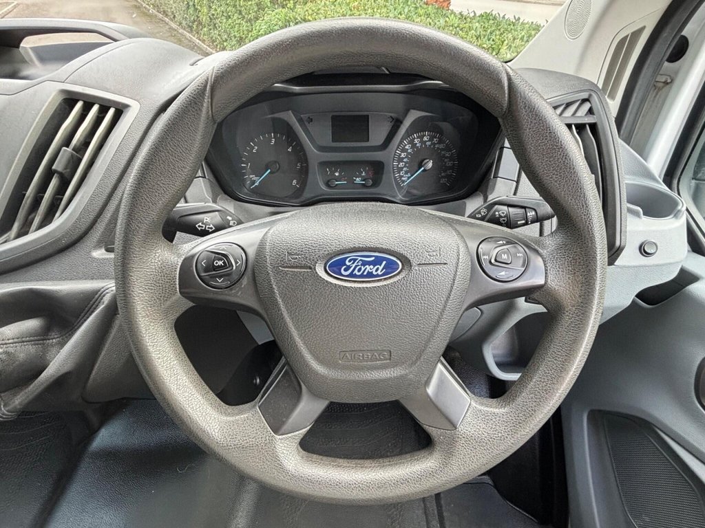 Used Ford Transit 2018 for sale - 76615629: Photo 29