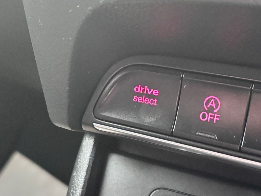 Used Audi Q3 2018 for sale - 77227705: Photo 48