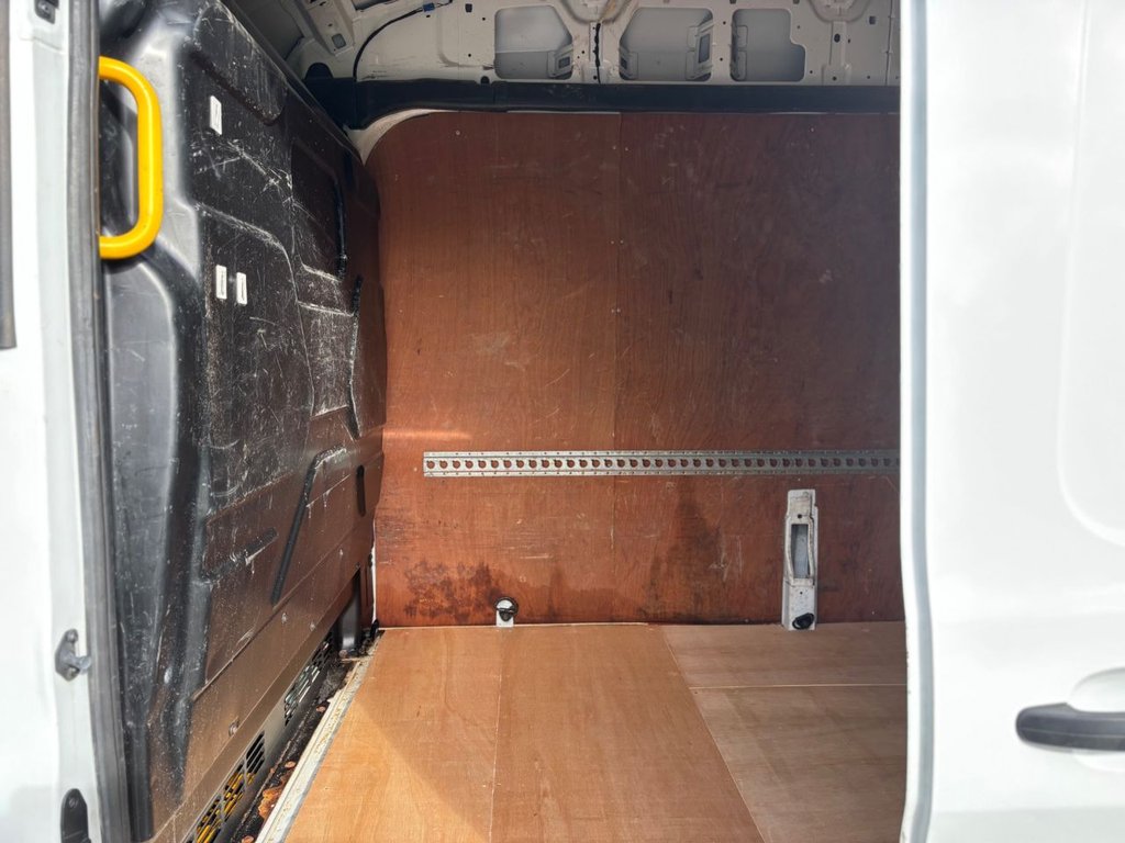 Used Ford Transit 2020 for sale - 76615639: Photo 17