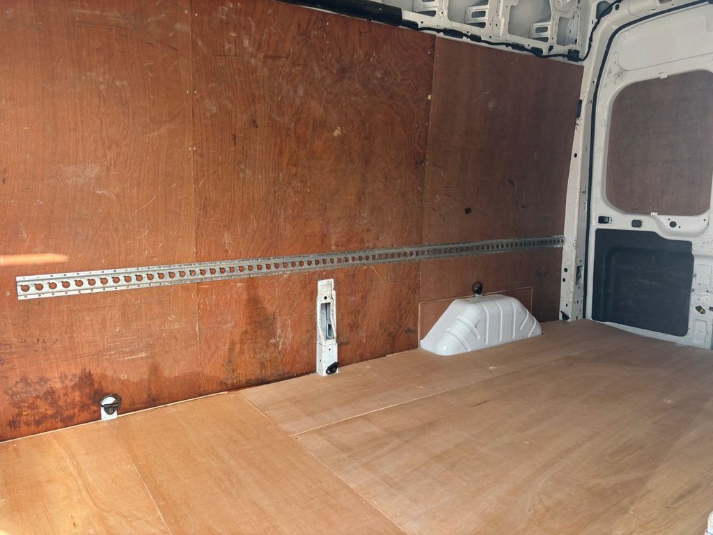 Used Ford Transit 2020 for sale - 76615639: Photo 18