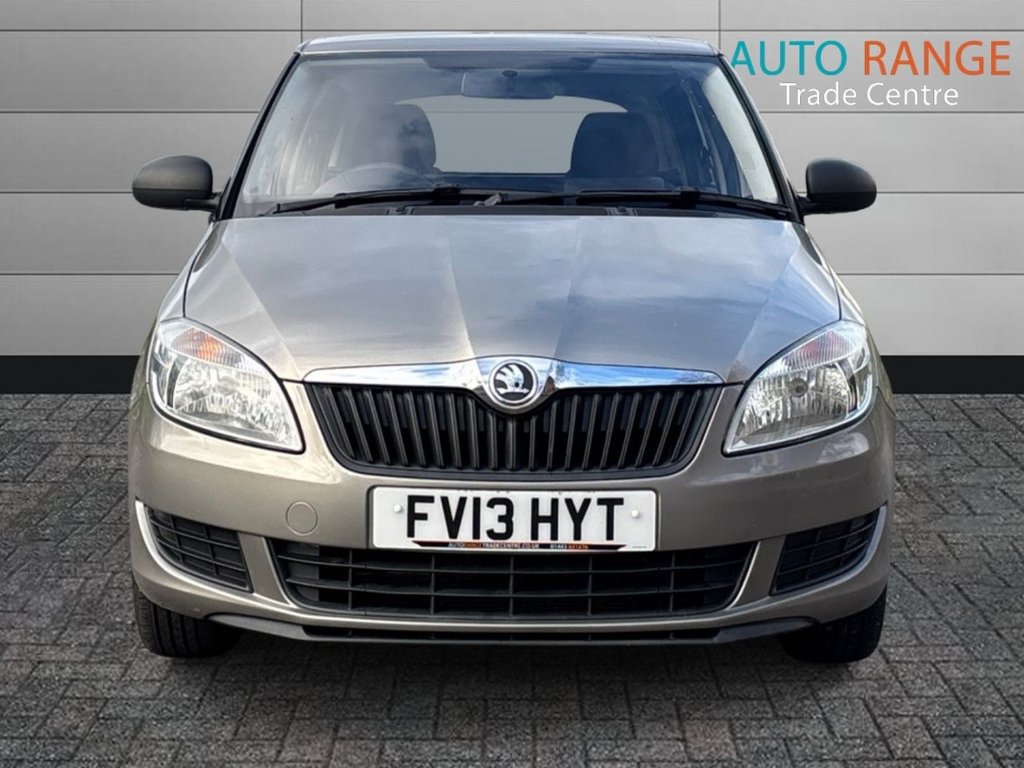 Used Skoda Fabia 2013 for sale - 76615628: Photo 2