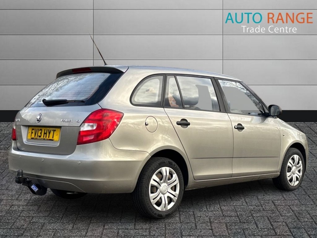 Used Skoda Fabia 2013 for sale - 76615628: Photo 7