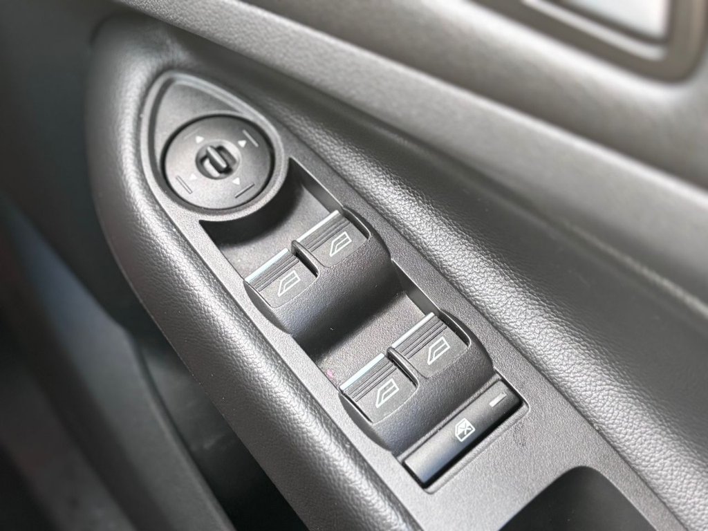 Used Ford Kuga 2015 for sale - 77007003: Photo 46