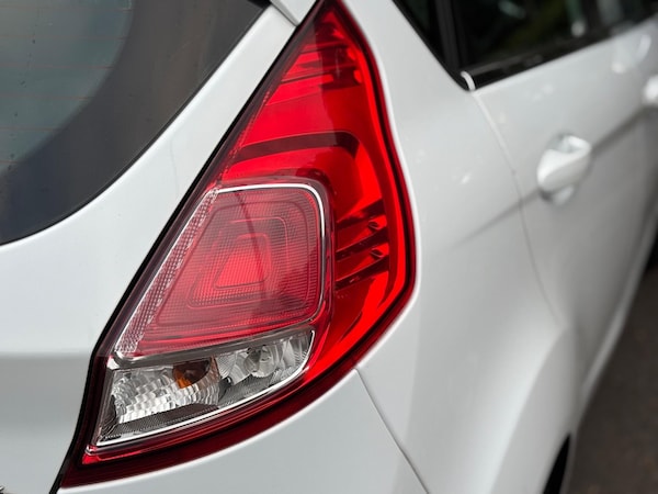 Used Ford Fiesta 2013 for sale - 76214866: Photo 30