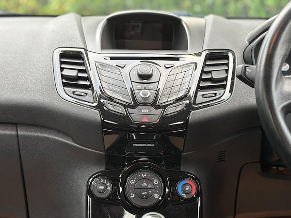 Used Ford Fiesta 2013 for sale - 76214866: Photo 40