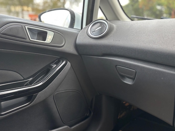 Used Ford Fiesta 2013 for sale - 76214866: Photo 49