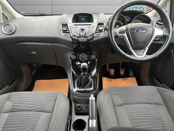 Used Ford Fiesta 2013 for sale - 76214866: Photo 9