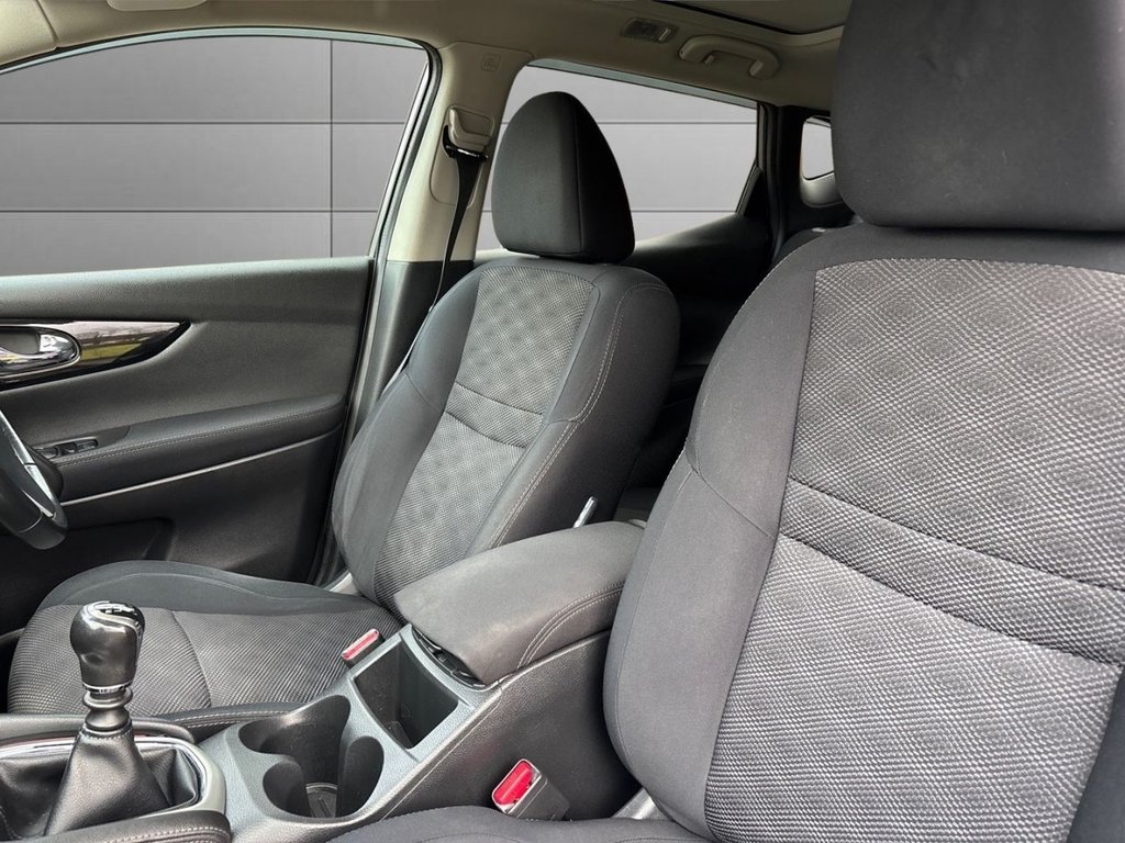 Used Nissan Qashqai 2015 for sale - 77507063: Photo 17