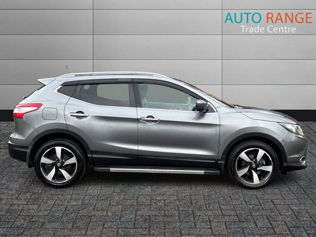 Used Nissan Qashqai 2015 for sale - 77507063: Photo 6