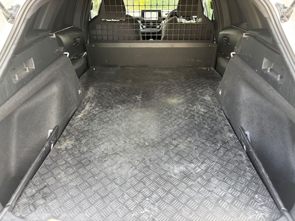 Used Toyota Corolla 2023 for sale - 76615625: Photo 28