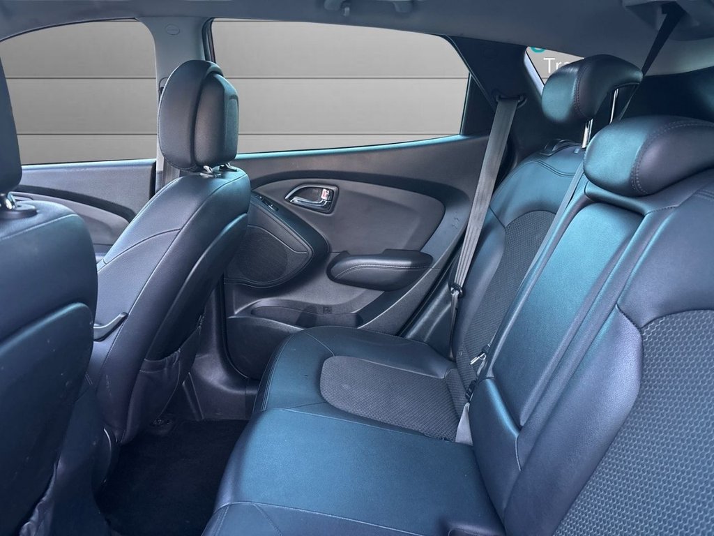 Used Hyundai Ix35 2011 for sale - 76820369: Photo 15