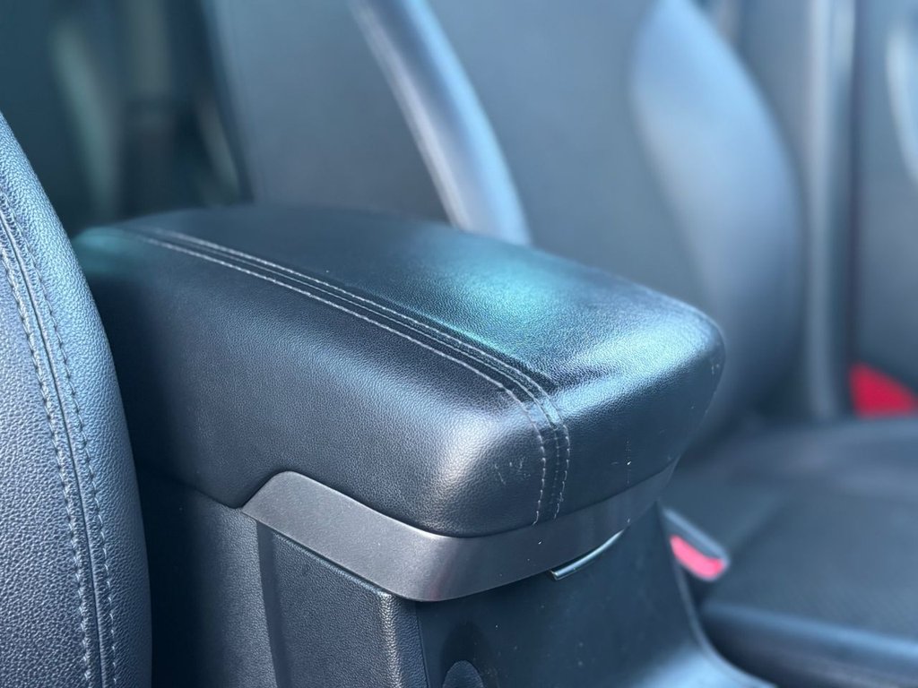 Used Hyundai Ix35 2011 for sale - 76820369: Photo 32