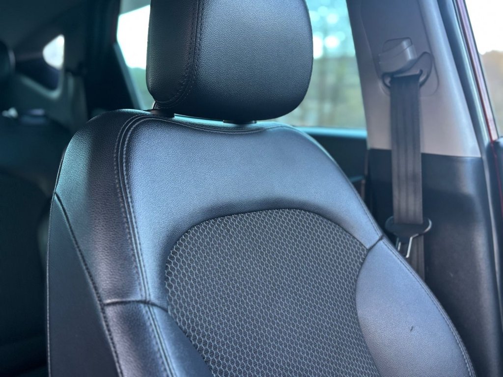 Used Hyundai Ix35 2011 for sale - 76820369: Photo 35