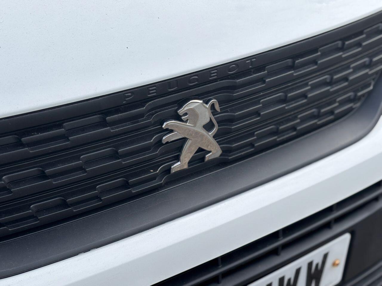 Used Peugeot Partner 2019 for sale - 76215511: Photo 23