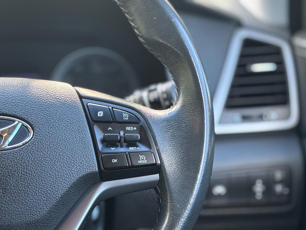 Used Hyundai TUCSON 2017 for sale - 76615631: Photo 37