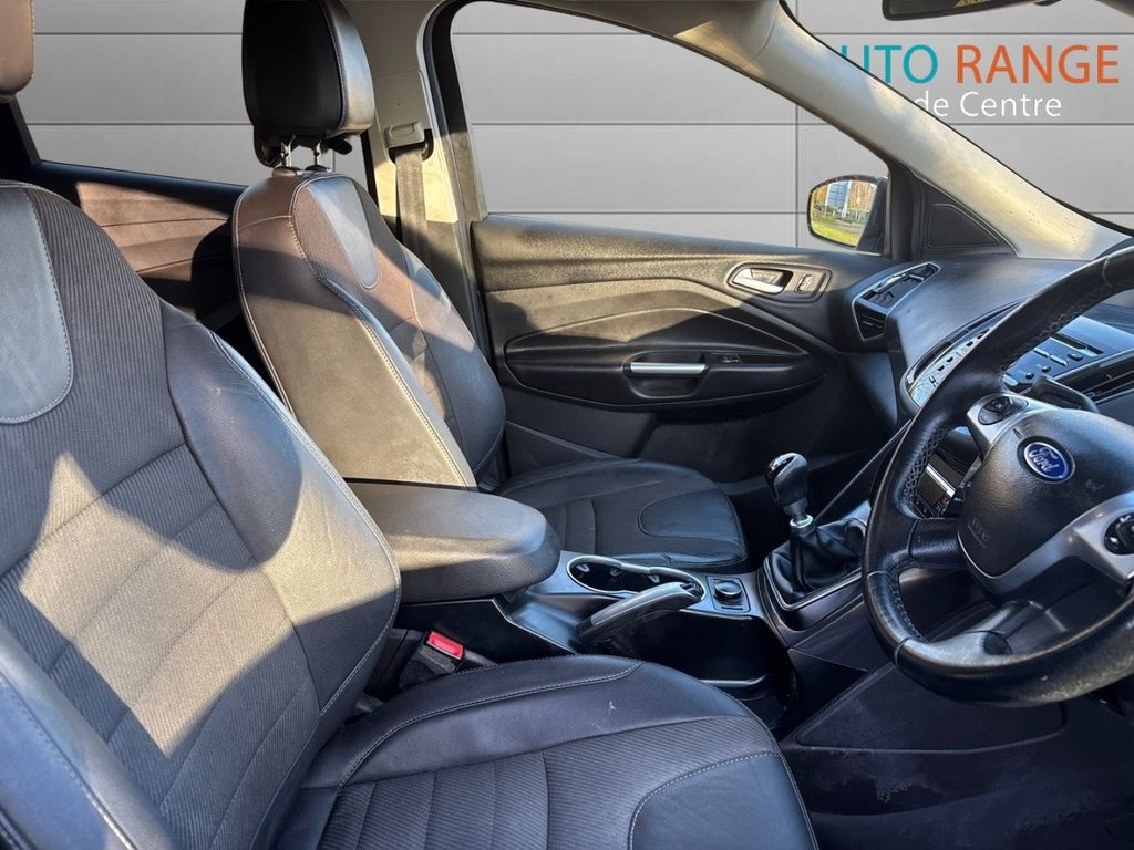 Used Ford Kuga 2014 for sale - 76740349: Photo 10