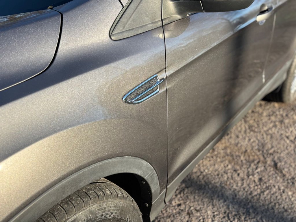 Used Ford Kuga 2014 for sale - 76740349: Photo 21