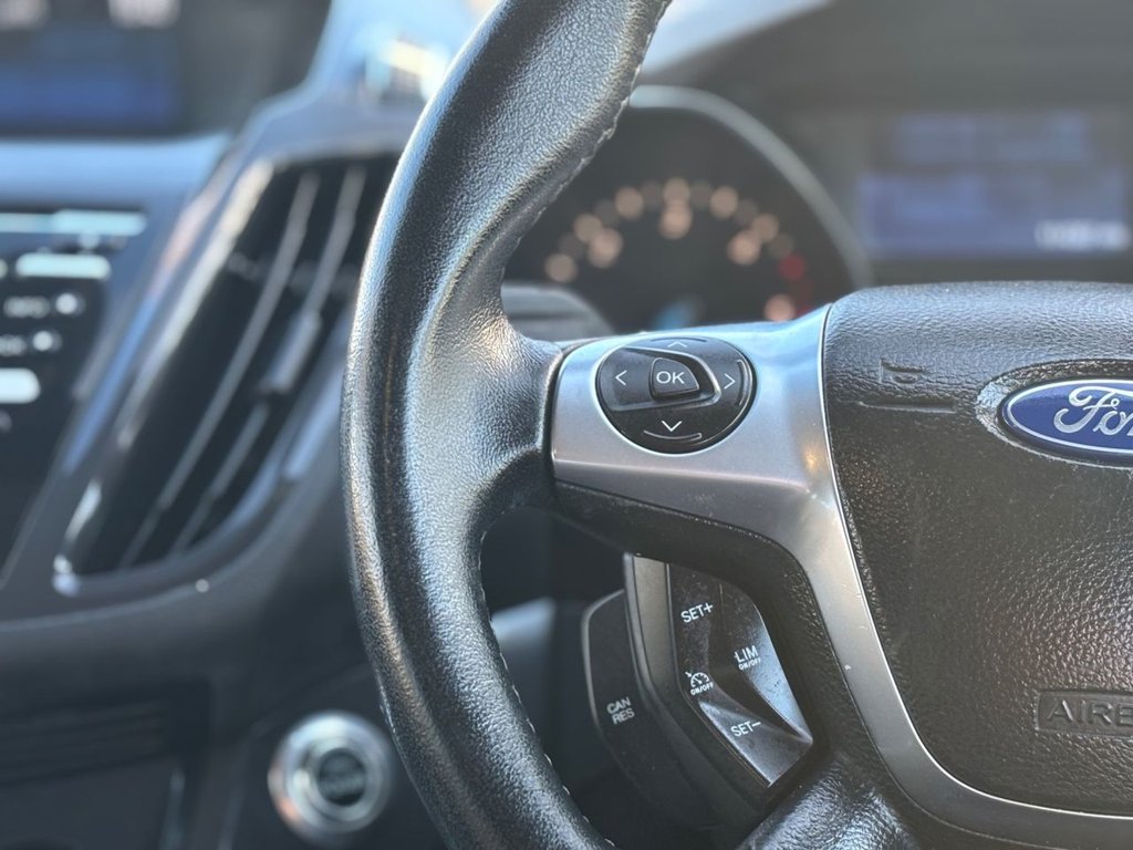 Used Ford Kuga 2014 for sale - 76740349: Photo 32