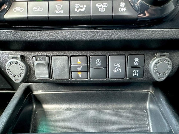 Used Toyota Hilux 2021 for sale - 76239708: Photo 22