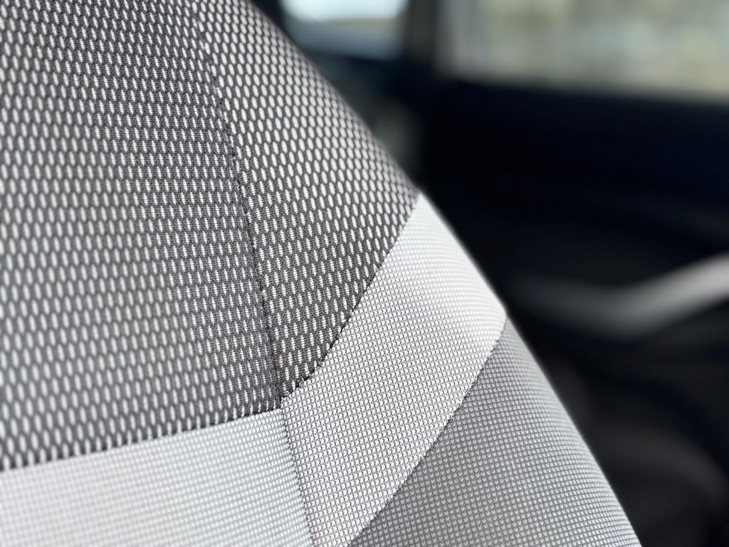 Used Ford Kuga 2012 for sale - 77341485: Photo 32