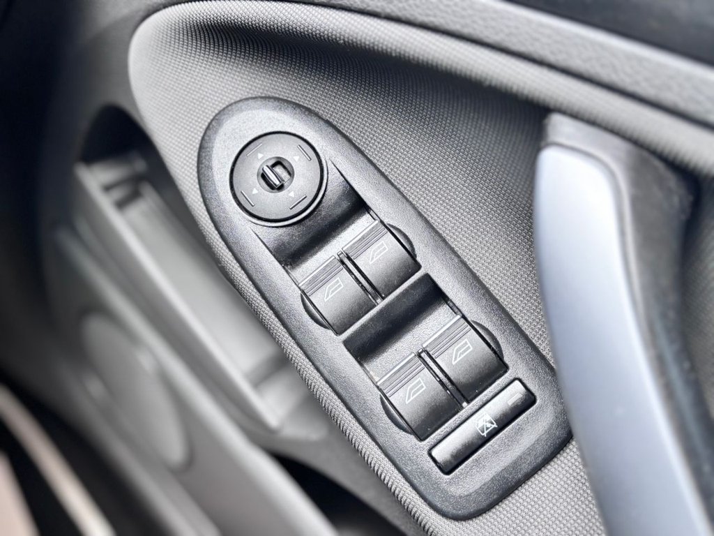 Used Ford Kuga 2012 for sale - 77341485: Photo 37