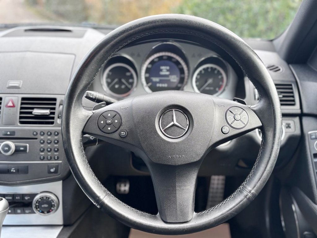 Used Mercedes-Benz C Class 2011 for sale - 77593698: Photo 33