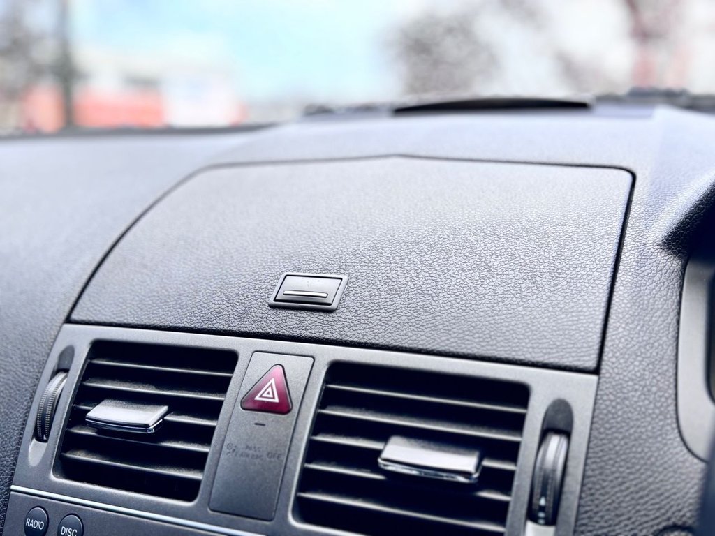 Used Mercedes-Benz C Class 2011 for sale - 77593698: Photo 38