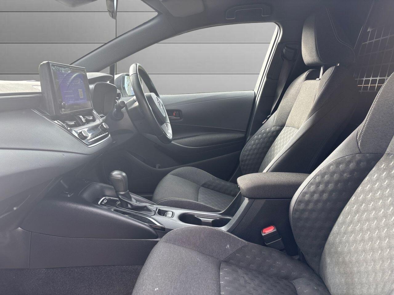 Used Toyota Corolla 2023 for sale - 76214901: Photo 10