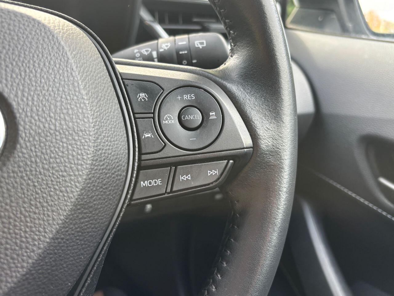 Used Toyota Corolla 2023 for sale - 76214901: Photo 37