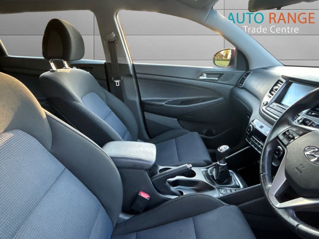 Used Hyundai TUCSON 2017 for sale - 76615633: Photo 12