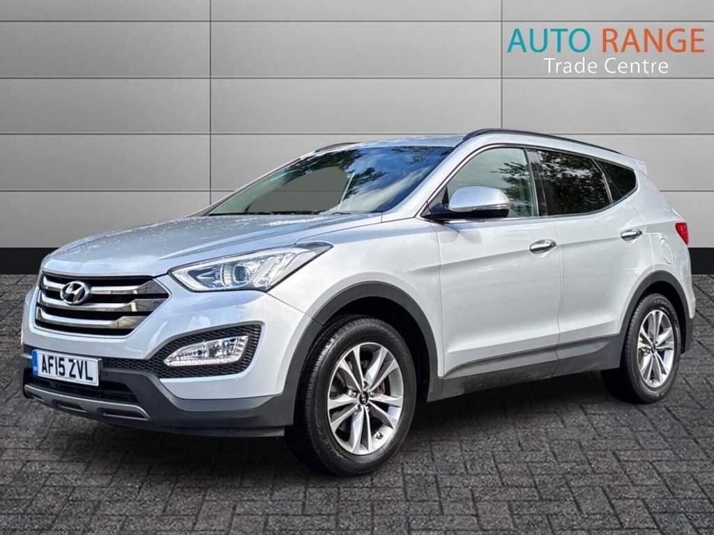 Used Hyundai Santa Fe 2015 for sale - 76615627: Photo 2