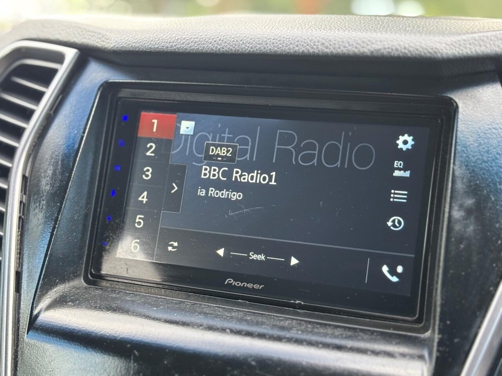 Used Hyundai Santa Fe 2015 for sale - 76615627: Photo 46