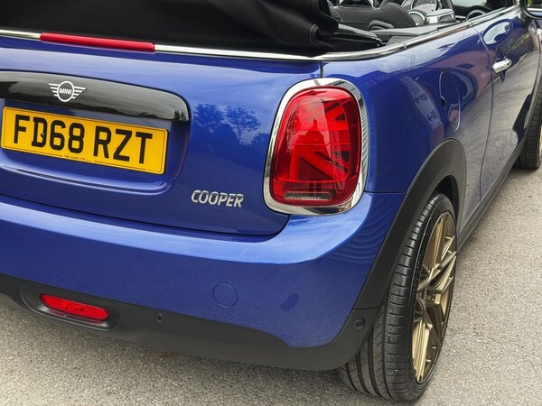 Used MINI Convertible 2018 for sale - 75644217: Photo 60