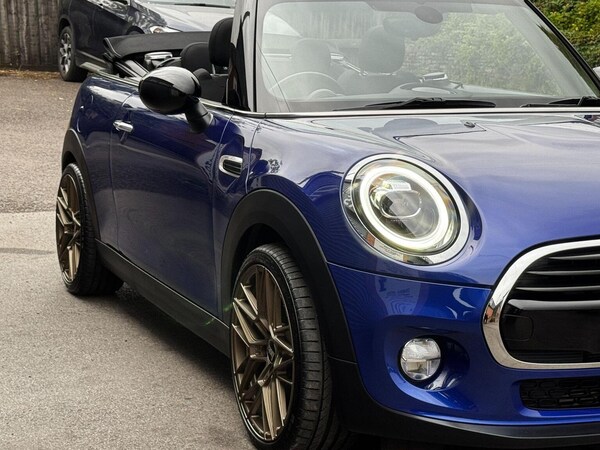 Used MINI Convertible 2018 for sale - 75644217: Photo 9