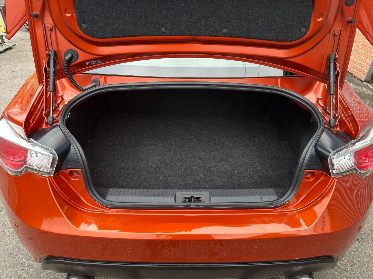 Used Toyota GT86 2013 for sale - 76769947: Photo 54