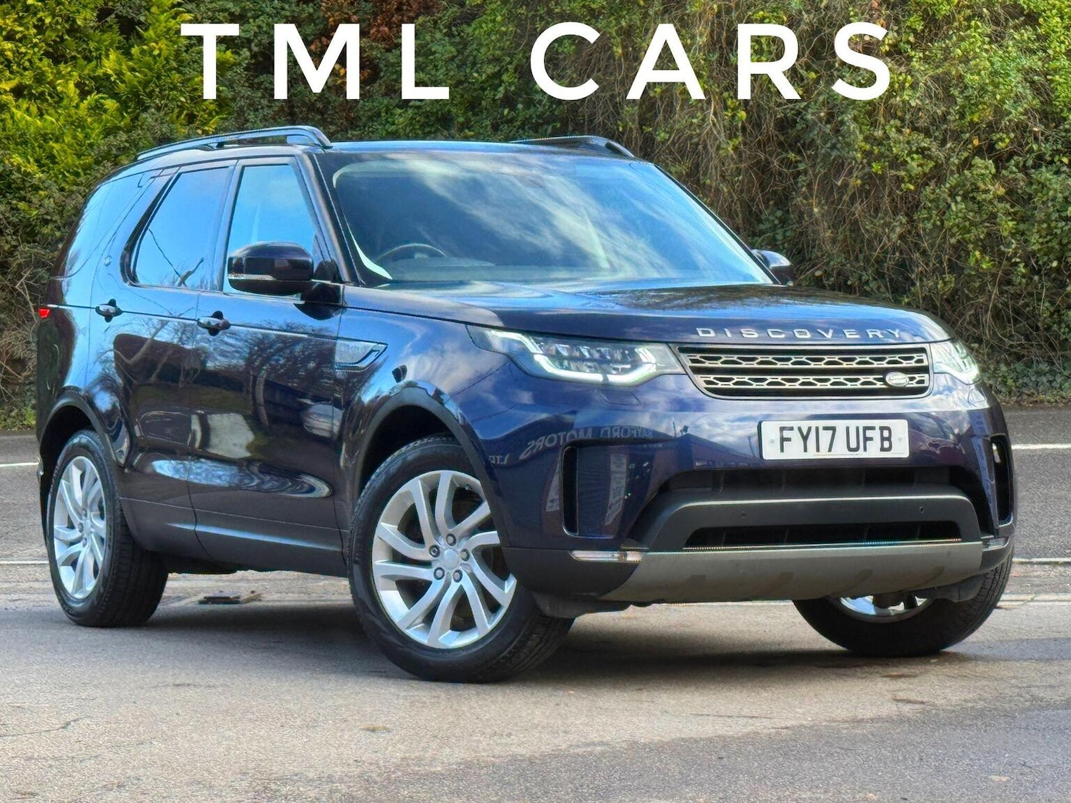 Used Land Rover Discovery 2017 for sale - 76858908: Photo 1